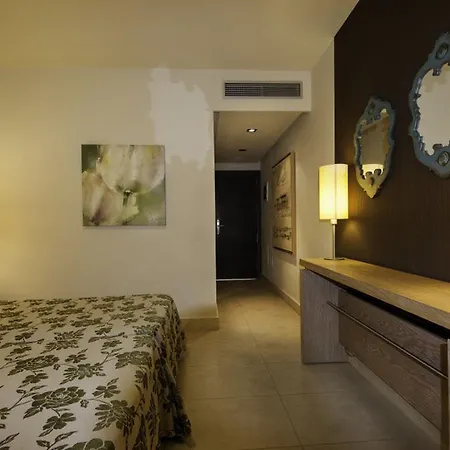 Kn Arenas Del Mar Adults Only Hotel 4*