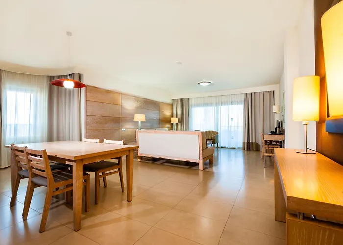 호텔 Kn Arenas Del Mar Adults Only 엘메다노